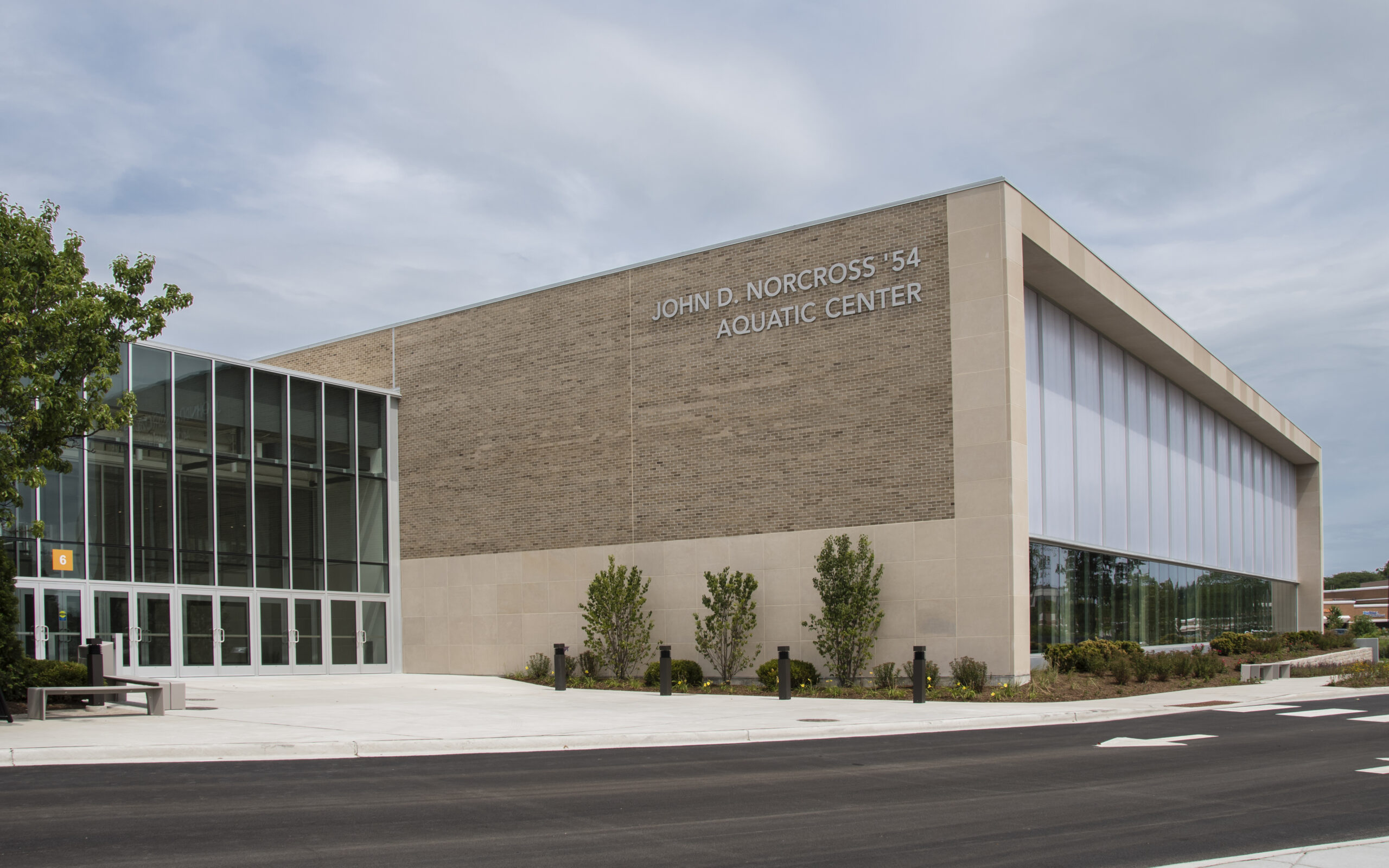 Loyola Academy | Aquatic Center