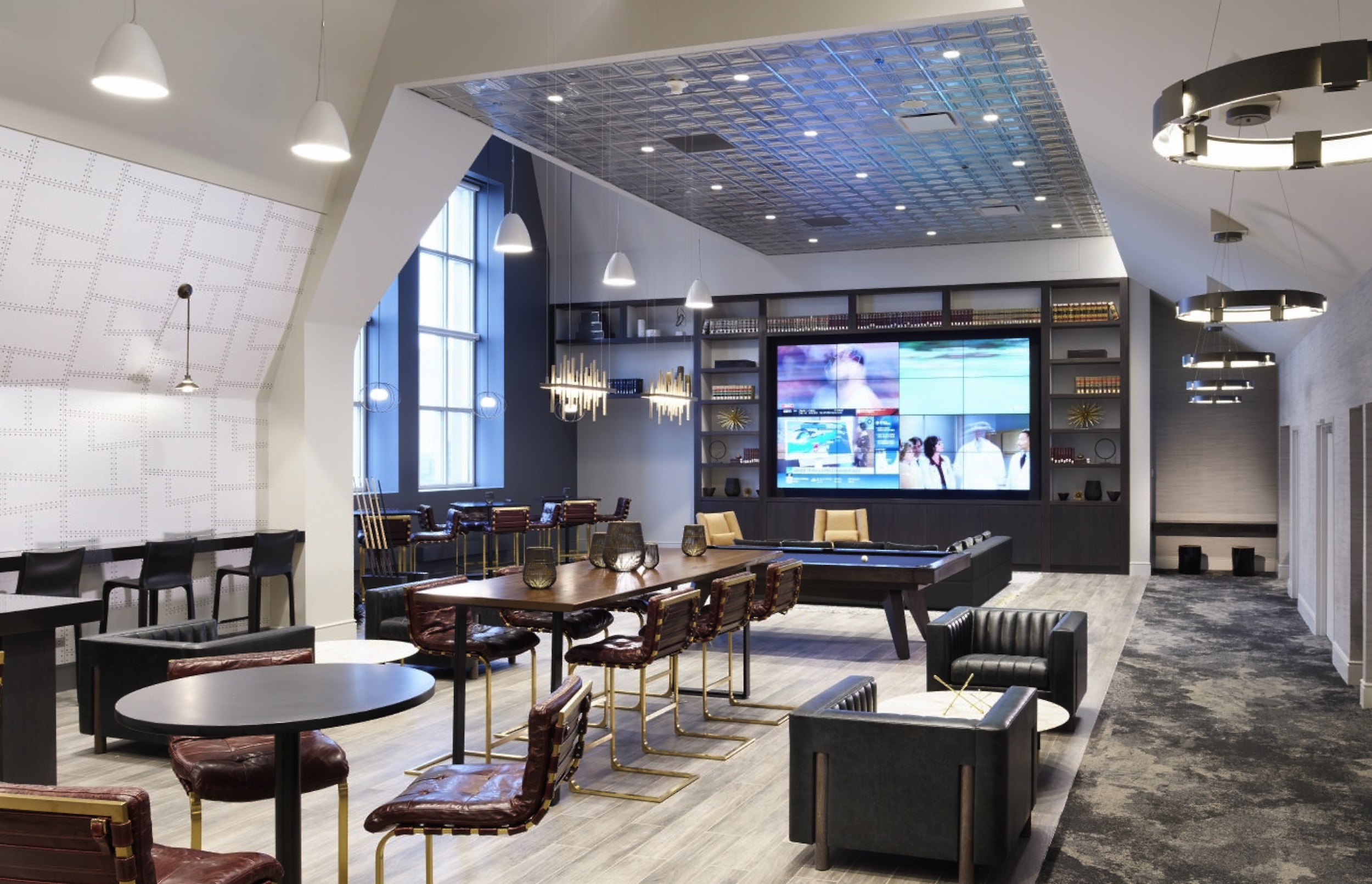 Cafe and dining area, The Stacks.