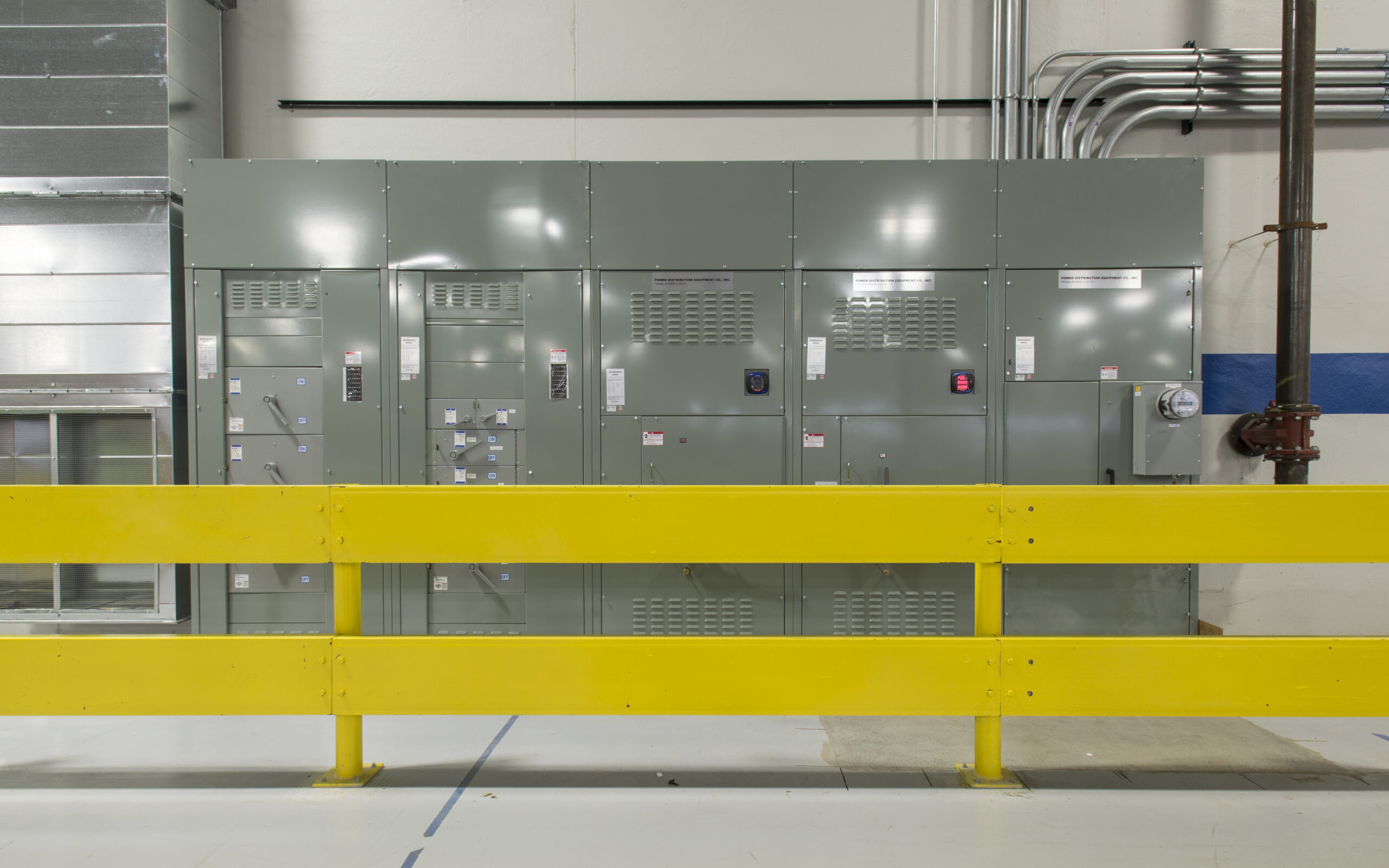 Interior view of systems at HydraForce.