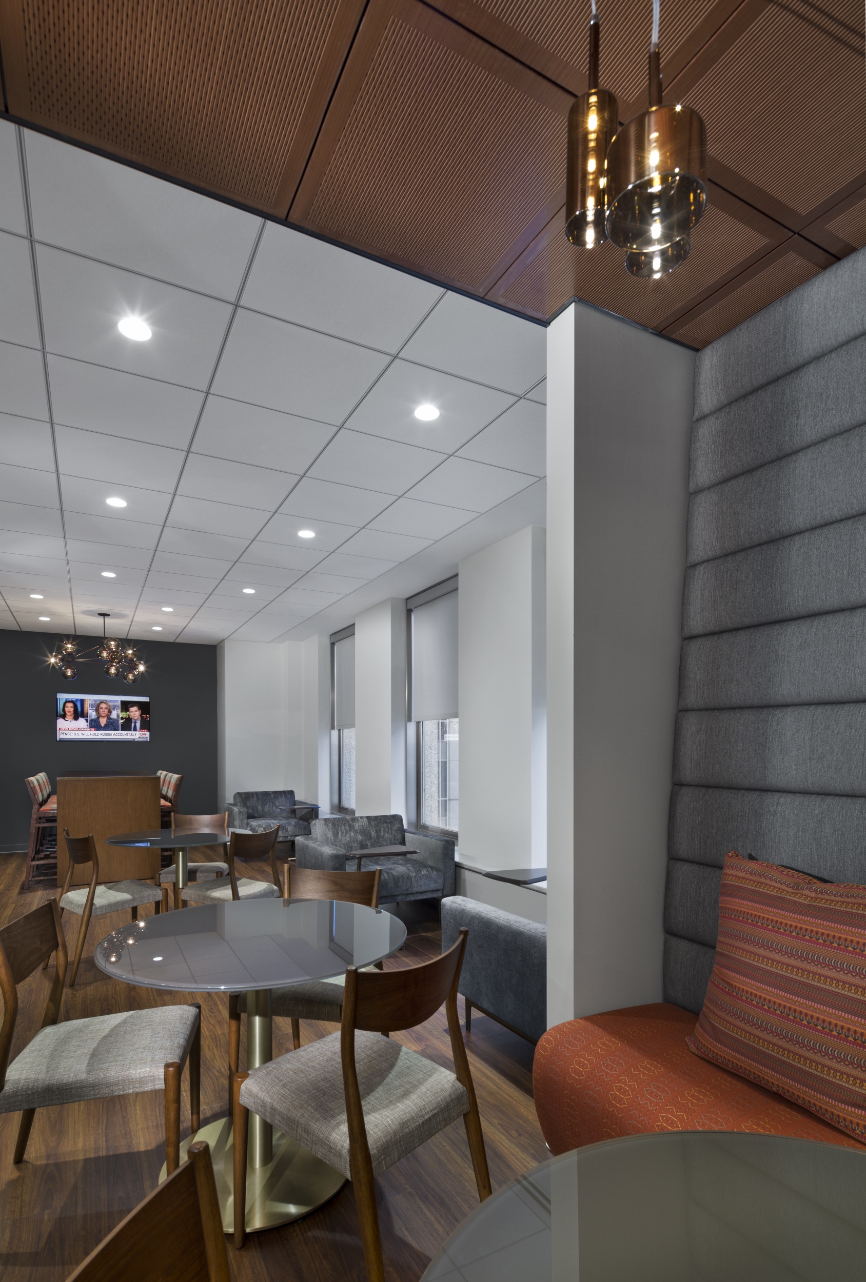 Seating area, Northern Trust B7.